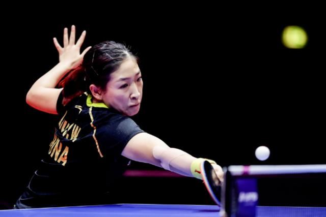 十三个半月后刘诗雯重返赛场 搭档林高远轻松晋级